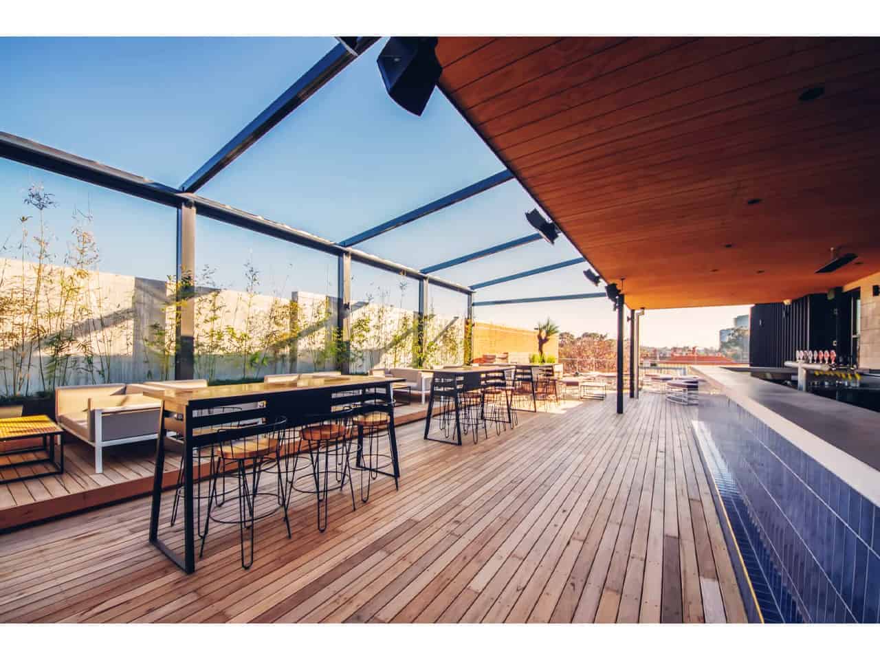 Rooftop function space