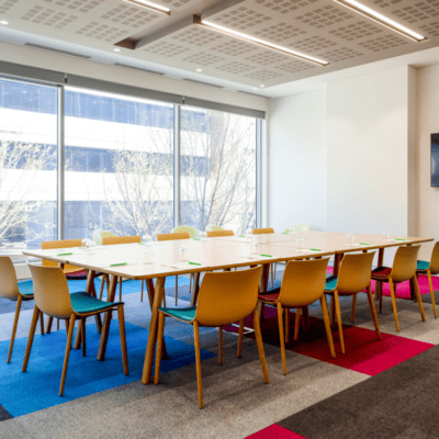 urban-offices-meeting-room